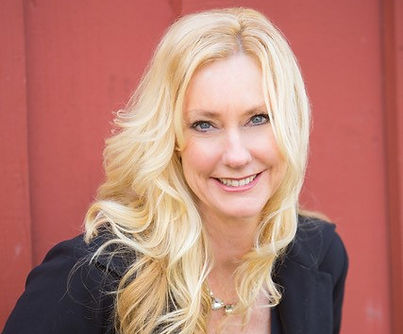 Meredith Froemke Headshot_edited.jpg