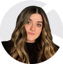 Jess Serafini - Pazarlama Müdürü.png